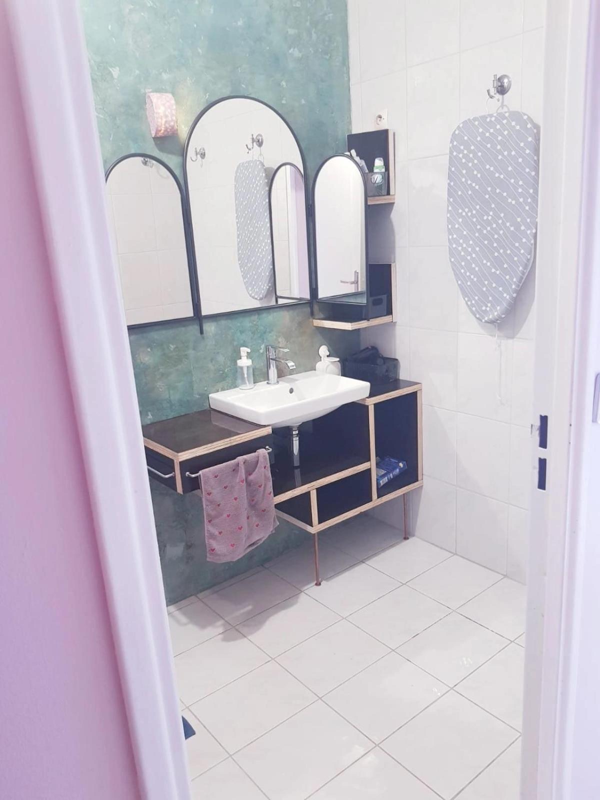 Chambre Famille D'Accueil Entre Paris Et Disney Douze Minutes Centre Paris Quinze Euros De Plus Pour Frais De Menage Neuilly-sur-Marne Extérieur photo
